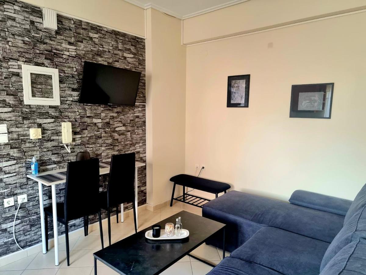 In Centre Suite By Open City Τρίπολη Εξωτερικό φωτογραφία