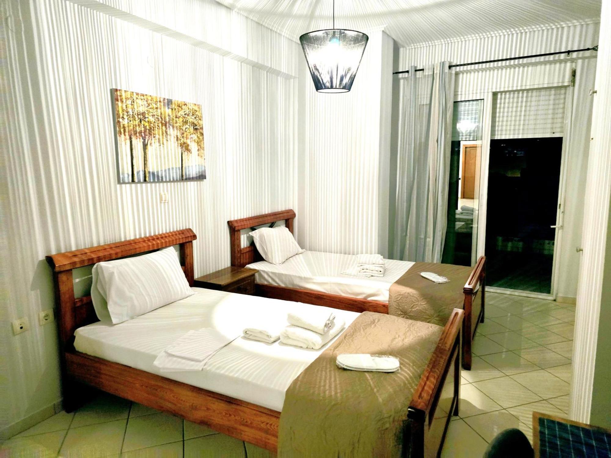 In Centre Suite By Open City Τρίπολη Εξωτερικό φωτογραφία