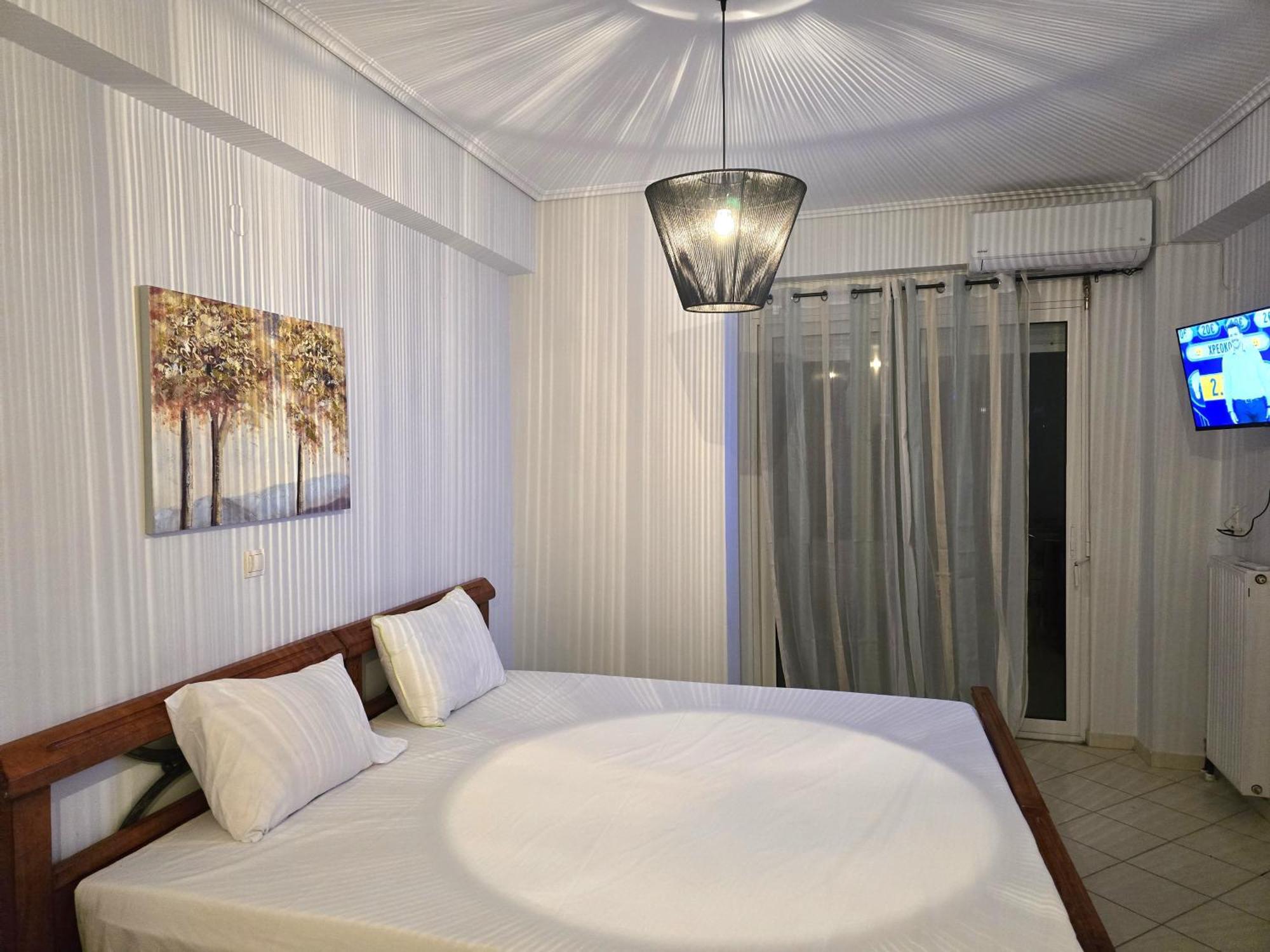 In Centre Suite By Open City Τρίπολη Εξωτερικό φωτογραφία