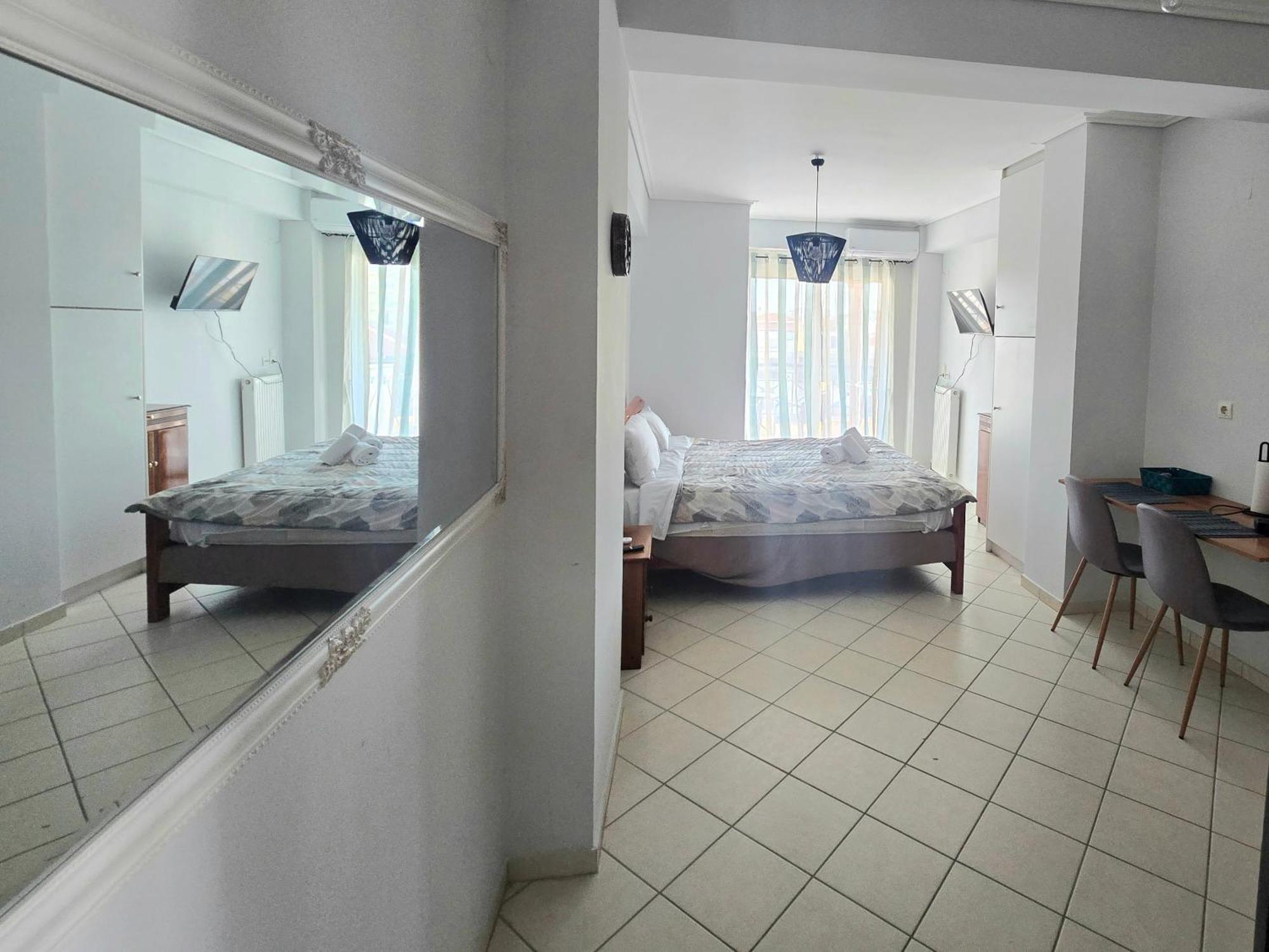 In Centre Suite By Open City Τρίπολη Εξωτερικό φωτογραφία